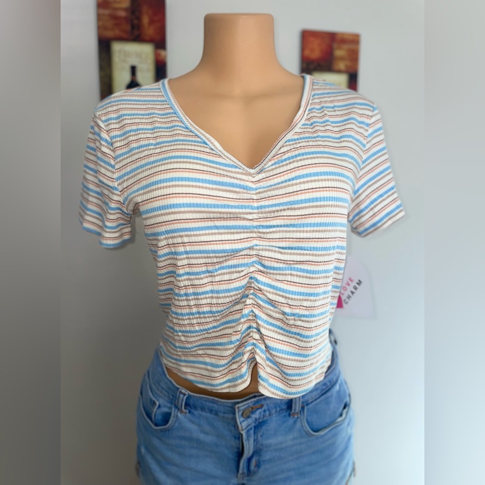 NWT LOVE CHARM TOP SHORT SLEEVES SIZE XL
